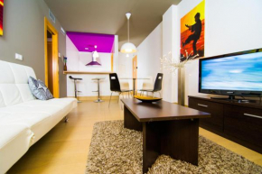 Гостиница Apartamentos 16:9 Suites Almería  Альмерия